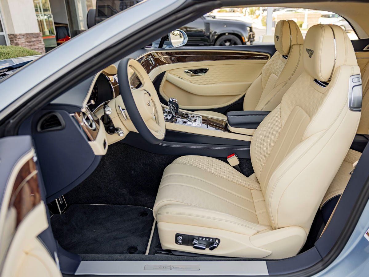 bentley continental gtc 2025 SCBDR4ZGXSC021294 image bentley continental gtc 2025 SCBDR4ZGXSC021294 image